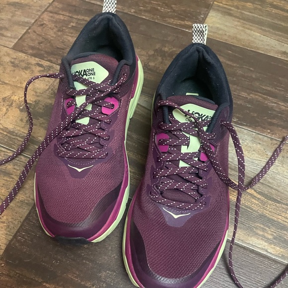 Hoka One One Shoes - Hoka Challenger Air 6